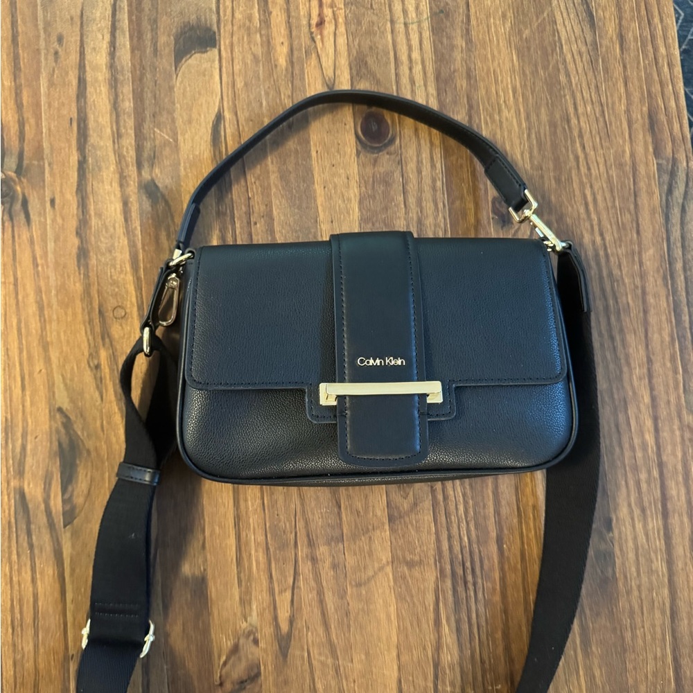 Calvin Klein Black Leather Shoulder Bag